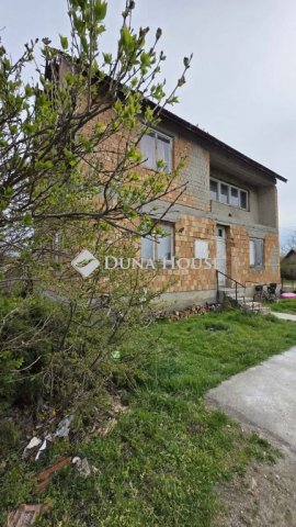 Eladó családi ház, Tápiógyörgyén 24.99 M Ft, 6+1 szobás