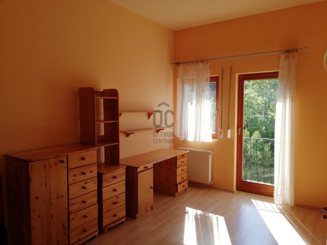 Kiadó családi ház, albérlet, Szadán 600 E Ft / hó, 5 szobás