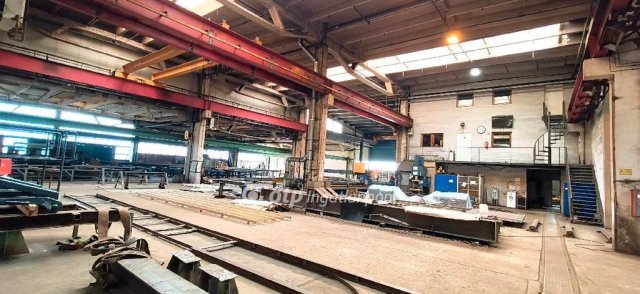 Eladó ipari ingatlan, Dunaújvárosban 1900 M Ft