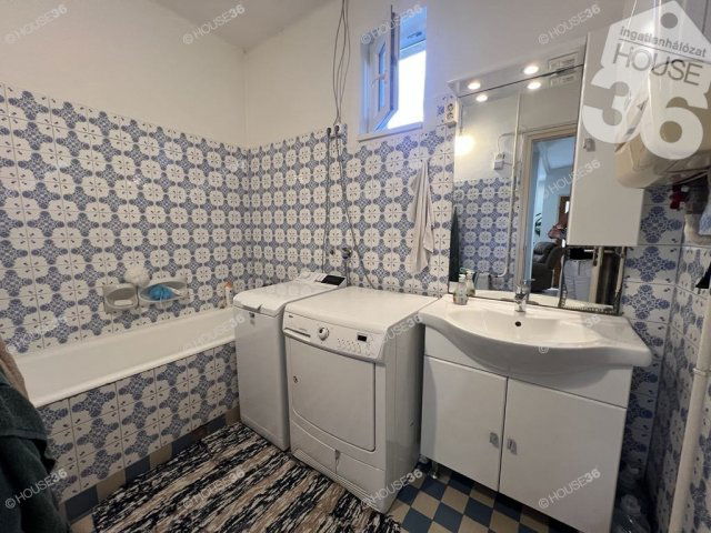 Eladó családi ház, Kecskeméten 88.5 M Ft, 5 szobás