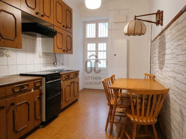 Eladó téglalakás, Budapesten, I. kerületben 88 M Ft, 2 szobás