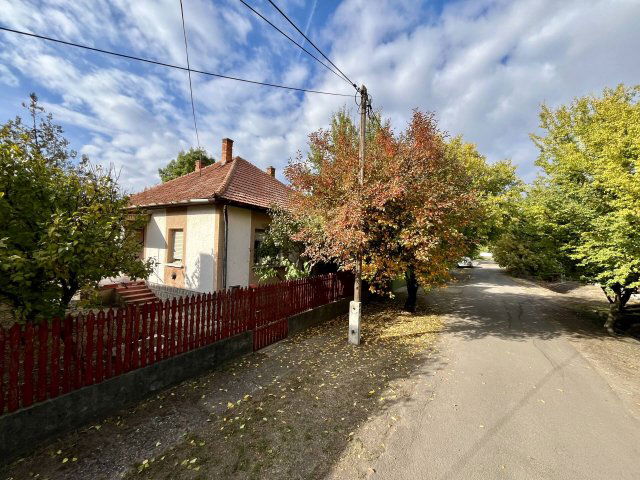 Eladó családi ház, Jászalsószentgyörgyon 14.9 M Ft, 3 szobás