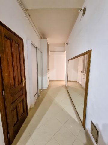 Eladó téglalakás, Budapesten, VI. kerületben 108.9 M Ft