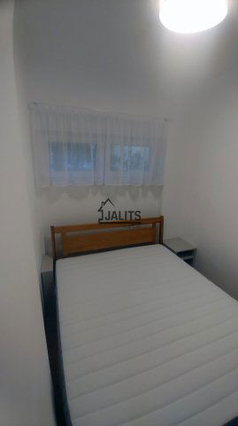 Kiadó téglalakás, albérlet, IV. kerületben, Szent László téren
