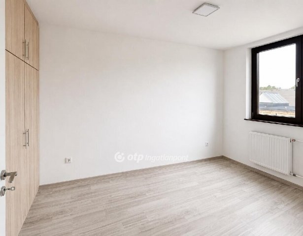 Eladó téglalakás, Budapesten, VIII. kerületben 89.9 M Ft