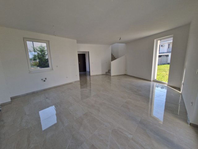 Eladó sorház, Debrecenben 129.9 M Ft, 4 szobás