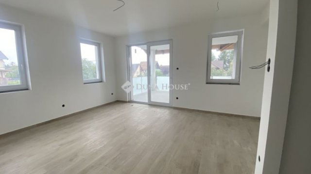 Eladó téglalakás, Dunaharasztin 89.79 M Ft, 2 szobás