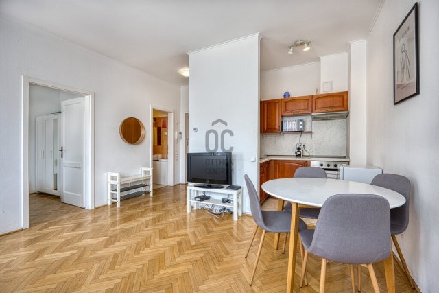 Eladó téglalakás, Budapesten, VII. kerületben 78 M Ft, 1 szobás