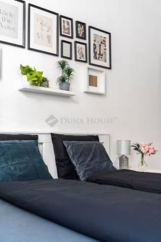 Eladó téglalakás, Budapesten, VII. kerületben 103.9 M Ft