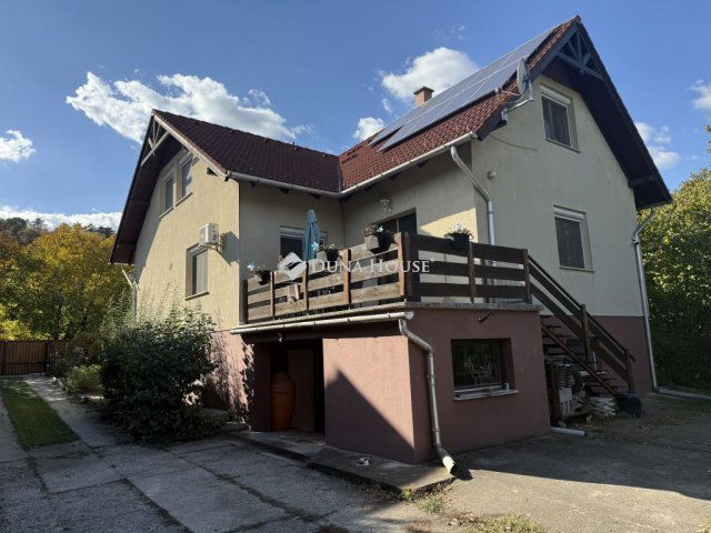 Eladó családi ház, Érden 214.8 M Ft, 5 szobás