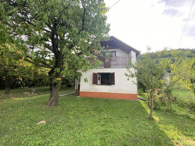 Eladó családi ház, Zalaszentgróton 29.9 M Ft, 2 szobás