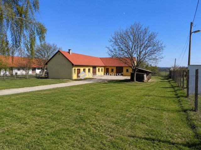 Eladó ipari ingatlan, Sormáson 130 M Ft / költözzbe.hu