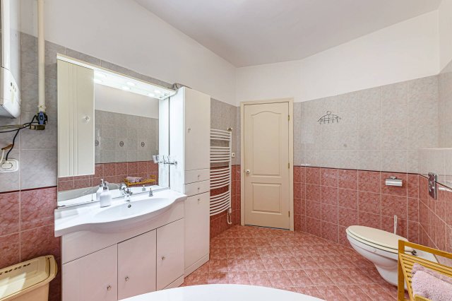 Eladó téglalakás, Szigetszentmiklóson 91.99 M Ft, 4 szobás