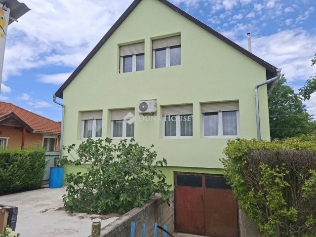 Eladó családi ház, Sülysápon 78 M Ft, 4 szobás