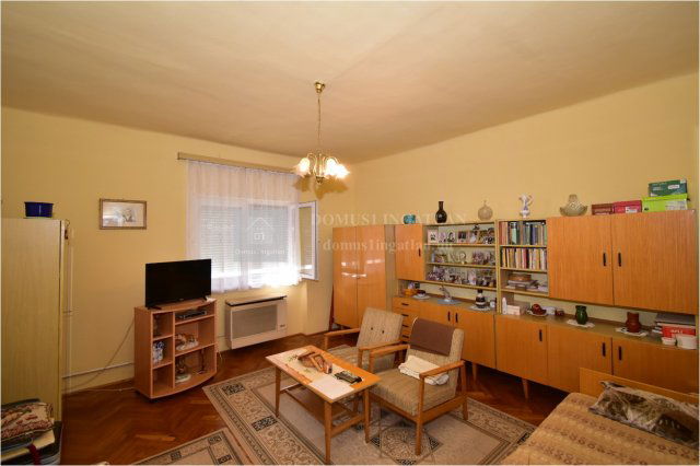 Eladó családi ház, Szombathelyen 49.5 M Ft, 2 szobás