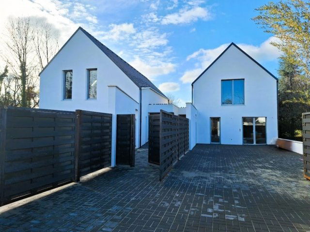 Eladó ikerház, Balatonakarattyán 169 M Ft, 3 szobás