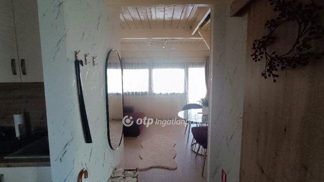 Eladó nyaraló, Mátraderecskén 75 M Ft, 2 szobás