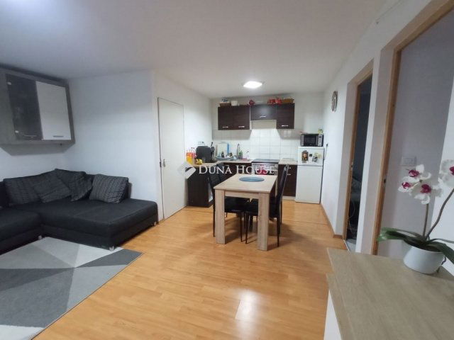 Eladó mezogazdasagi ingatlan, Pusztazámoron 18 M Ft