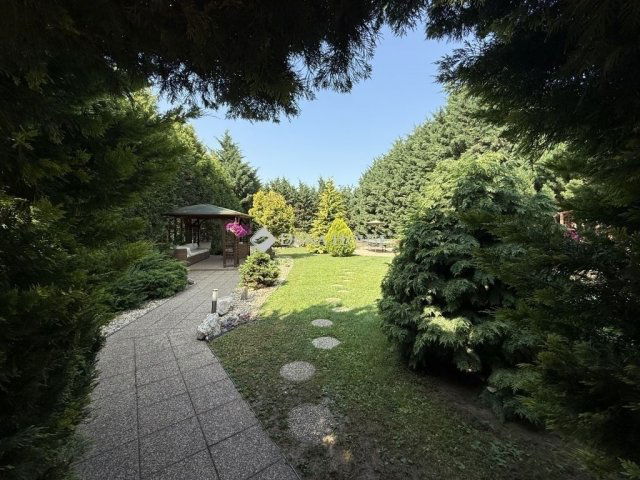 Eladó családi ház, Érden 288 M Ft, 4 szobás