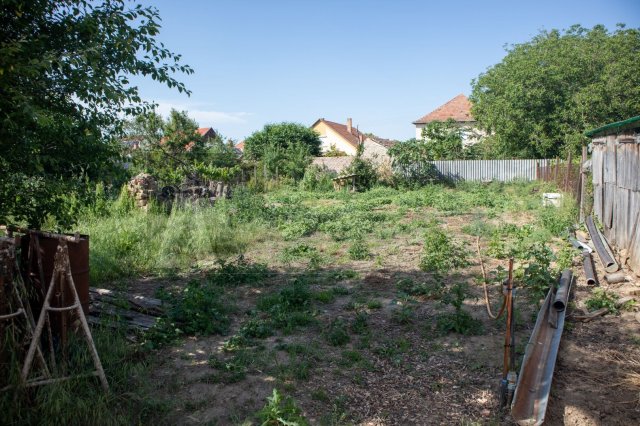 Eladó telek, Szegeden 25 M Ft / költözzbe.hu