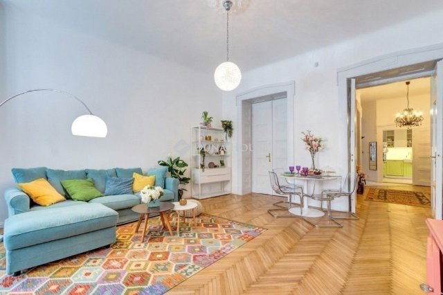 Eladó téglalakás, Budapesten, II. kerületben 149 M Ft, 3 szobás