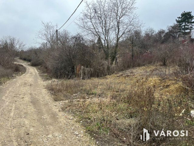 Eladó telek, Budapesten, III. kerületben 18.5 M Ft