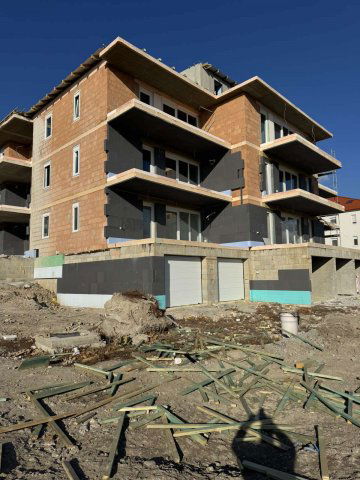 Eladó téglalakás, Várpalotán 56.9 M Ft, 2 szobás