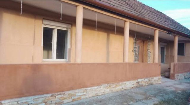 Eladó családi ház, Úrin, Kossuth Lajos utcában 25.9 M Ft