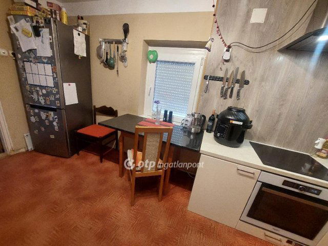 Eladó családi ház, Tiszakécskén 48 M Ft, 3 szobás