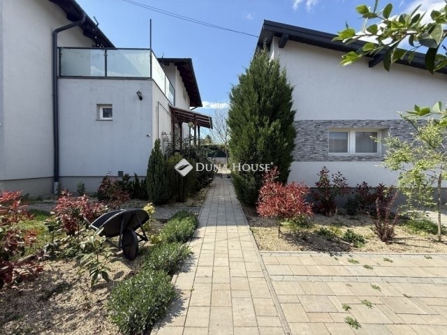 Eladó családi ház, Érden 234 M Ft, 5 szobás
