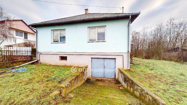 Eladó családi ház, Nagyhalászban 27.5 M Ft, 3 szobás