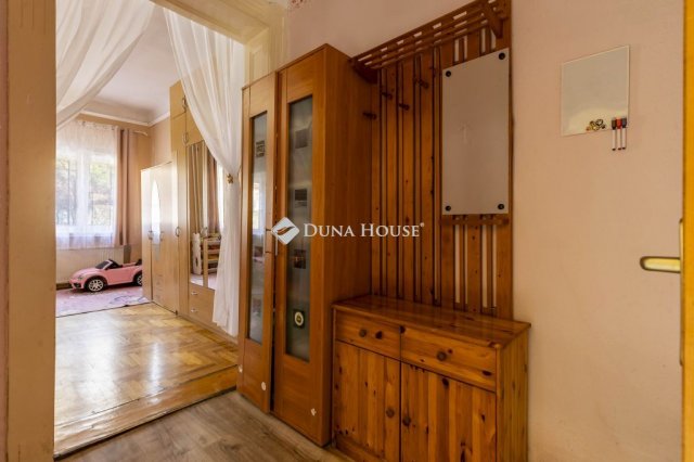 Eladó téglalakás, Budapesten, XX. kerületben 54.9 M Ft, 3 szobás