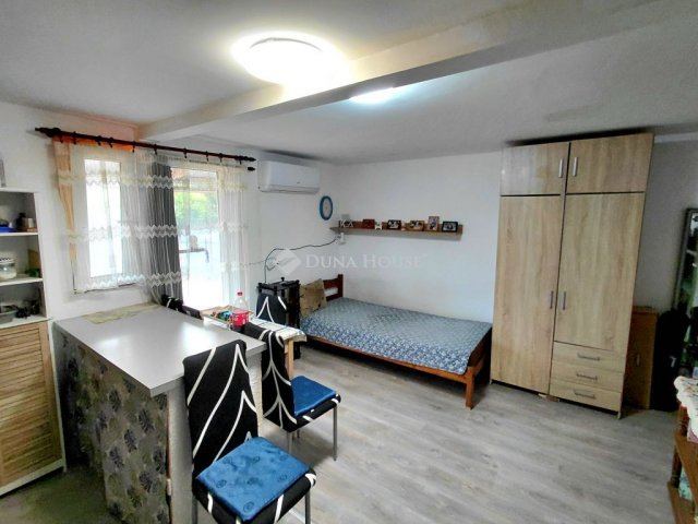 Eladó családi ház, Bocskaikerten 17.9 M Ft, 1+1 szobás