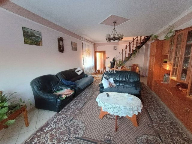 Eladó családi ház, Nagykőrösön 79.9 M Ft, 5 szobás