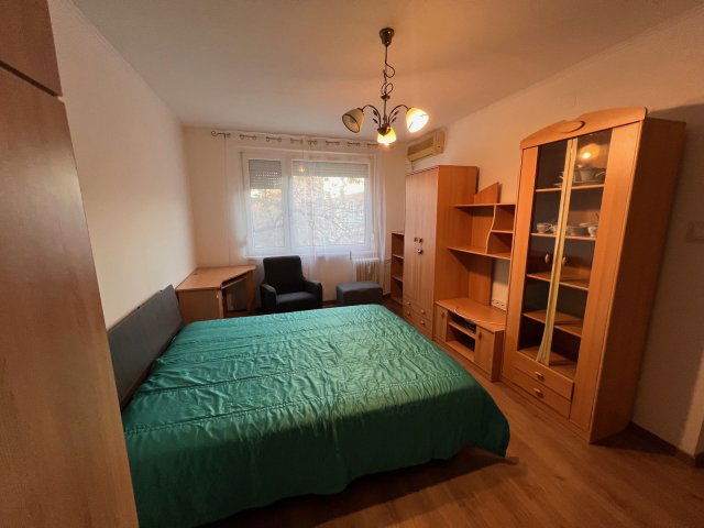 Kiadó téglalakás, albérlet, Nyíregyházán 125 E Ft / hó