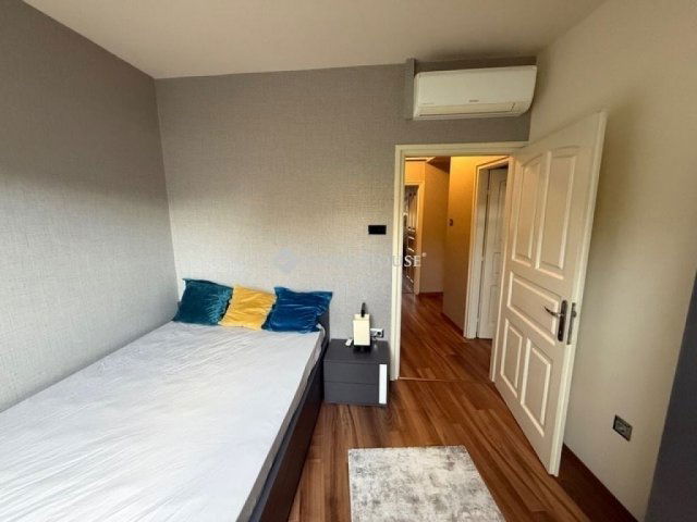 Eladó téglalakás, Kecskeméten 99 M Ft, 4 szobás