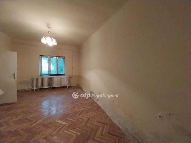 Eladó családi ház, Nyíregyházán 88 M Ft, 5 szobás