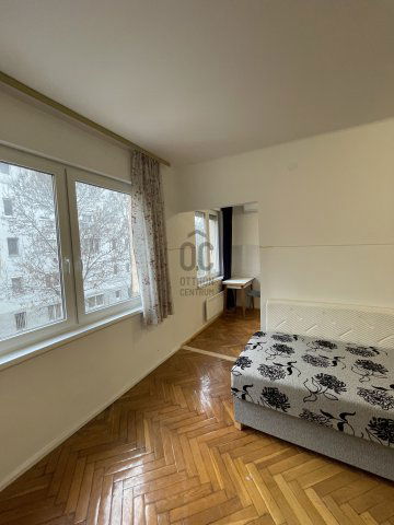 Eladó téglalakás, Siófokon 53 M Ft, 2 szobás