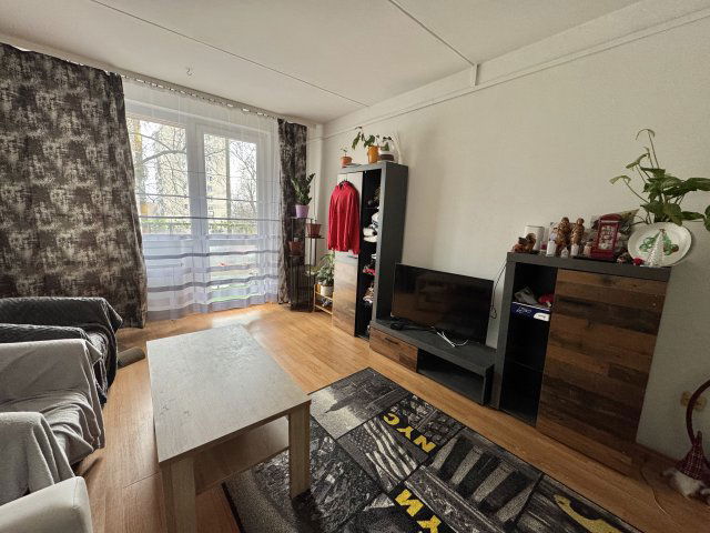 Eladó panellakás, Miskolcon 34.99 M Ft, 3 szobás