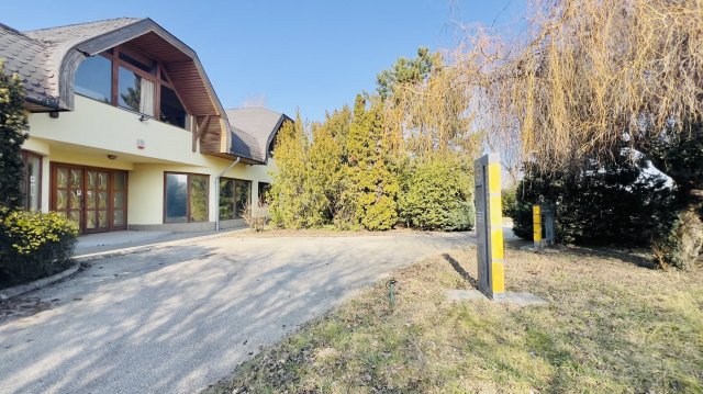 Eladó ipari ingatlan, Dunaharasztin 730 M Ft / költözzbe.hu