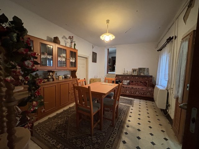 Eladó családi ház, Várvölgyön 39 M Ft, 3 szobás