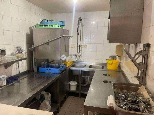 Eladó üzlethelyiség, Vecsésen 260 M Ft / költözzbe.hu