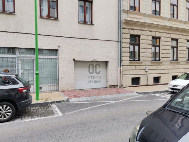 Eladó garázs, Budapesten, IX. kerületben 8.5 M Ft