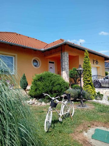 Eladó családi ház, Nagyrécsén 128 M Ft, 3 szobás