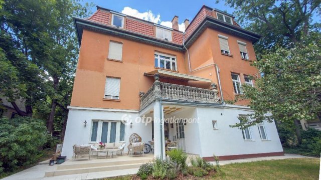 Eladó téglalakás, Budapesten, II. kerületben 163.9 M Ft