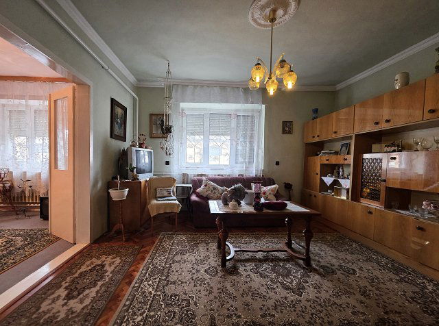 Eladó családi ház, Rakamazon 18 M Ft, 3 szobás