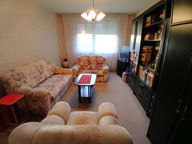 Eladó panellakás, Debrecenben 58.9 M Ft, 2 szobás