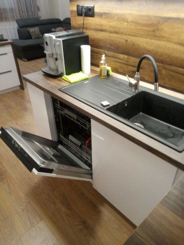 Kiadó téglalakás, albérlet, Debrecenben 370 E Ft / hó, 3 szobás