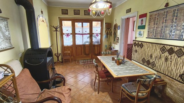 Eladó családi ház, Nagycsepelyen 37.9 M Ft, 4 szobás