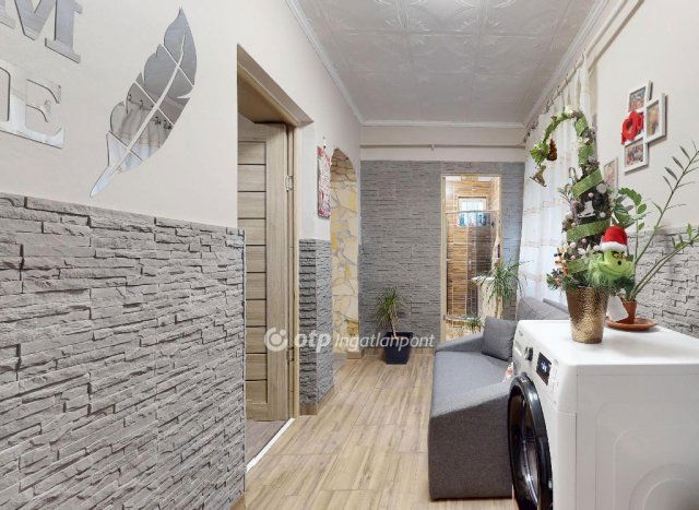 Eladó családi ház, Szikszón 37.9 M Ft, 2 szobás